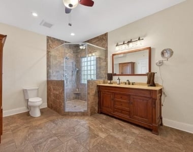 6610 Sprigg Street - Photo Thumbnail 24