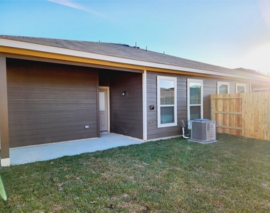 9836 Grosbeak Lane - Photo Thumbnail 28