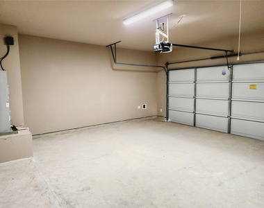 9836 Grosbeak Lane - Photo Thumbnail 31