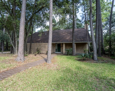 8330 Silver Shadows Lane - Photo Thumbnail 19