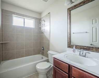 22714 Pantego Lane - Photo Thumbnail 17