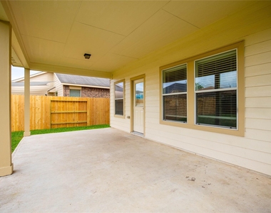 22714 Pantego Lane - Photo Thumbnail 20
