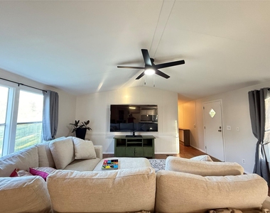 3074 S Fm 1486 Road - Photo Thumbnail 3