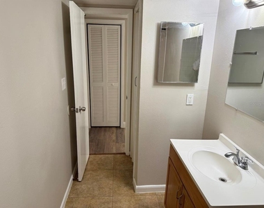 3906 E Bird Street - Photo Thumbnail 9