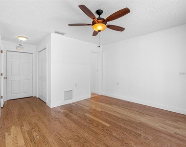 562 Johns Pass Avenue - Photo Thumbnail 27
