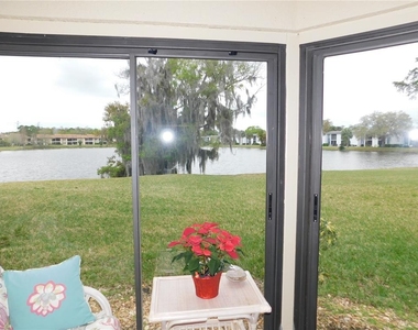 207 Woodlake Wynde - Photo Thumbnail 20