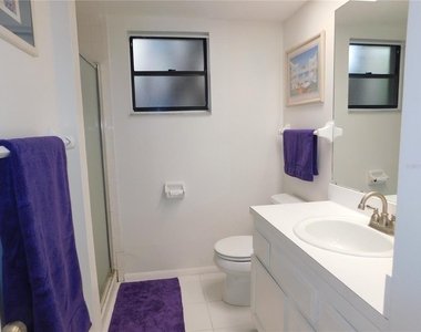 207 Woodlake Wynde - Photo Thumbnail 15