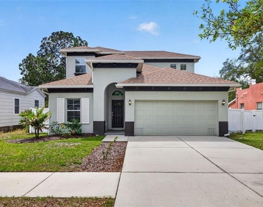 3204 W Marlin Avenue - Photo Thumbnail 2