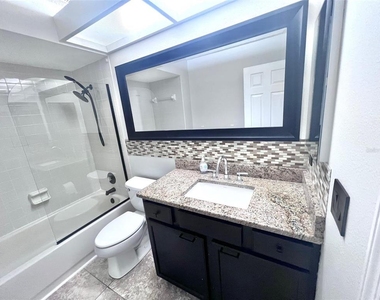 7828 Hardwick Drive - Photo Thumbnail 17