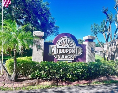 7828 Hardwick Drive - Photo Thumbnail 2