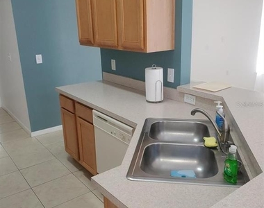 2618 Emerald Island Boulevard - Photo Thumbnail 29