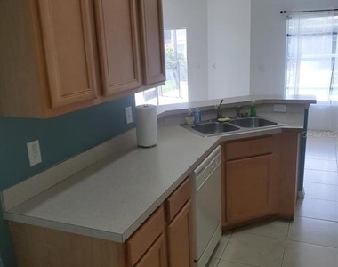 2618 Emerald Island Boulevard - Photo Thumbnail 27