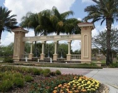 2618 Emerald Island Boulevard - Photo Thumbnail 79
