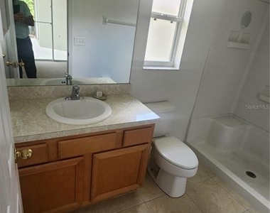 2618 Emerald Island Boulevard - Photo Thumbnail 10