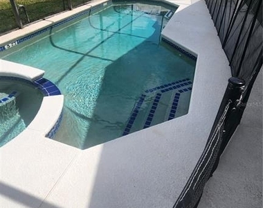 2618 Emerald Island Boulevard - Photo Thumbnail 13