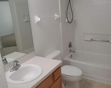2618 Emerald Island Boulevard - Photo Thumbnail 45