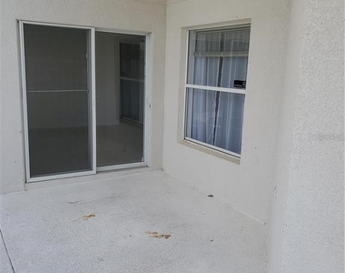 2618 Emerald Island Boulevard - Photo Thumbnail 46