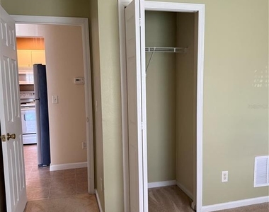 1134 S Pine Ridge Circle - Photo Thumbnail 15