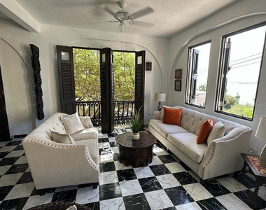 53 Caleta Street - Photo Thumbnail 4