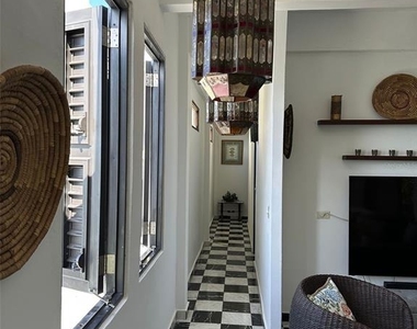 53 Caleta Street - Photo Thumbnail 16