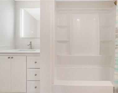 840 Center Avenue - Photo Thumbnail 19