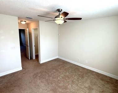 5217 Dove Tree Street - Photo Thumbnail 21