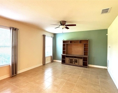 5217 Dove Tree Street - Photo Thumbnail 11