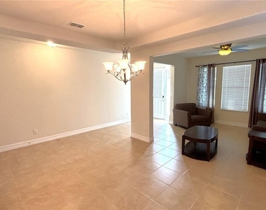 5217 Dove Tree Street - Photo Thumbnail 8