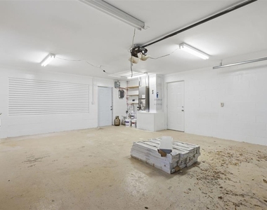 550 E Minnesota Avenue - Photo Thumbnail 44