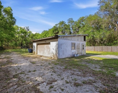 550 E Minnesota Avenue - Photo Thumbnail 4
