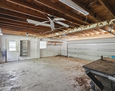 550 E Minnesota Avenue - Photo Thumbnail 5