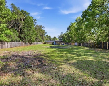 550 E Minnesota Avenue - Photo Thumbnail 12