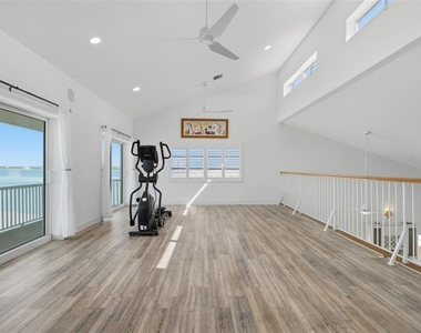 220 Mockingbird Street - Photo Thumbnail 43