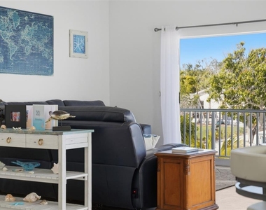 220 Mockingbird Street - Photo Thumbnail 16