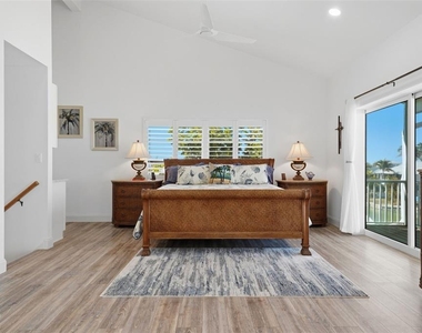 220 Mockingbird Street - Photo Thumbnail 41