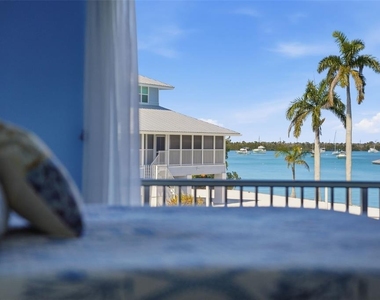 220 Mockingbird Street - Photo Thumbnail 24