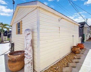 1028 Lillian Street - Photo Thumbnail 25