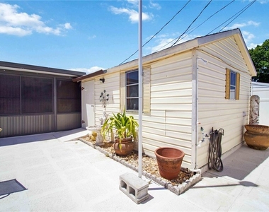 1028 Lillian Street - Photo Thumbnail 26