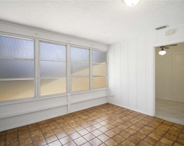 1028 Lillian Street - Photo Thumbnail 17