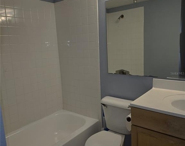 2500 Winding Creek Boulevard - Photo Thumbnail 10
