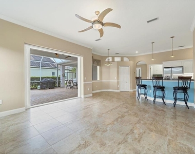 11709 Clubhouse Drive - Photo Thumbnail 16
