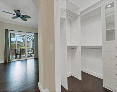 11709 Clubhouse Drive - Photo Thumbnail 20
