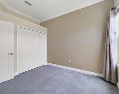 11709 Clubhouse Drive - Photo Thumbnail 22