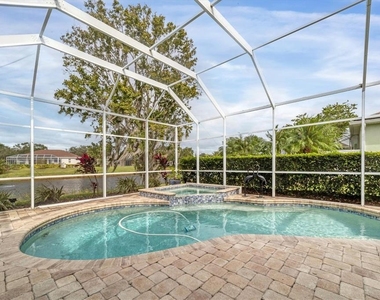 11709 Clubhouse Drive - Photo Thumbnail 3