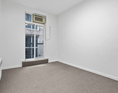 33 Gold Street - Photo Thumbnail 7
