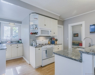 28 Edwards Street - Photo Thumbnail 8