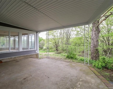 20 Park Lane Road - Photo Thumbnail 19