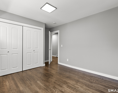 105 Richmond Hill Avenue - Photo Thumbnail 9