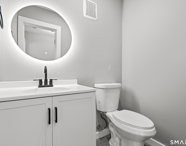 105 Richmond Hill Avenue - Photo Thumbnail 5