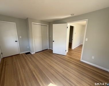 3 Edgewood Street - Photo Thumbnail 12